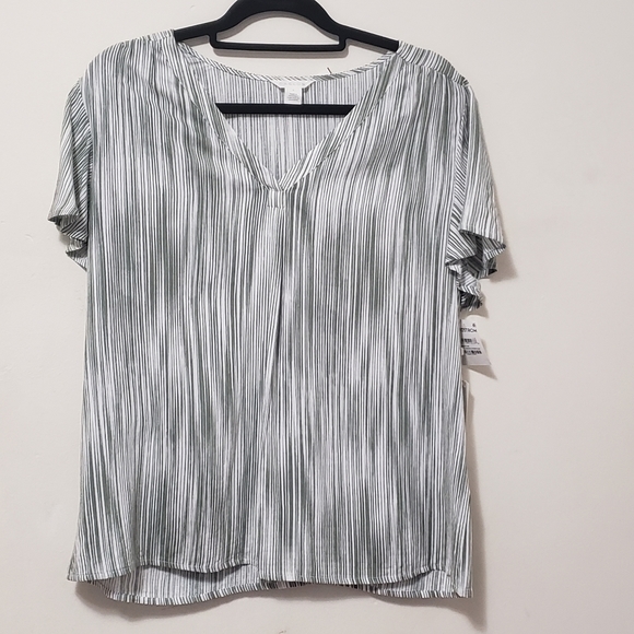 Caslon V-neck blouse - Picture 1 of 8